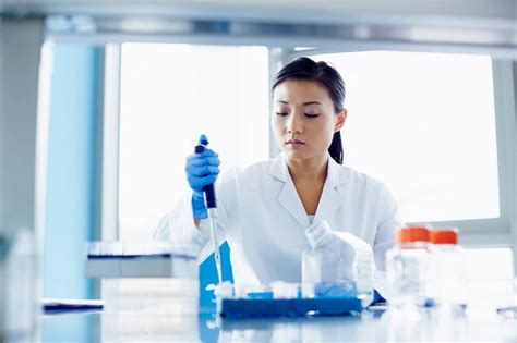 15 Biology Careers To Put Your Bachelor S Degree To Work Lovetoknow 15 Biology Careers To Put Your Bachelor S Degree To Work Lovetoknow