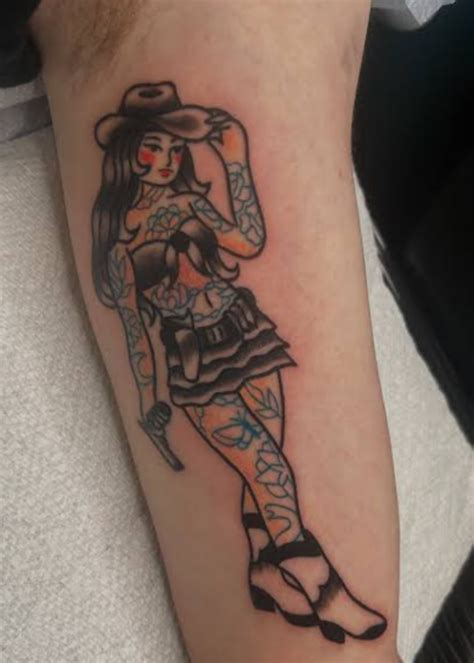 15 Pinup Girl Tattoo Ideas With Classic Vintage Style Tattoosofasia 15 Pinup Girl Tattoo Ideas With Classic Vintage Style Tattoosofasia