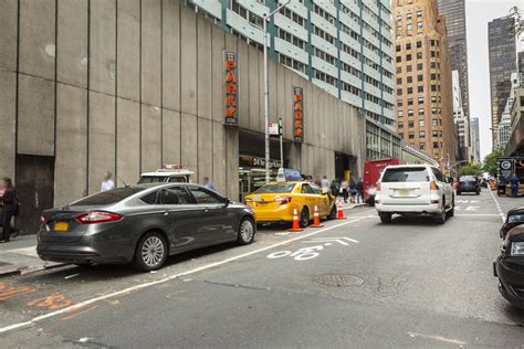 166 E 51St St Parking 166 E 51St St Parking