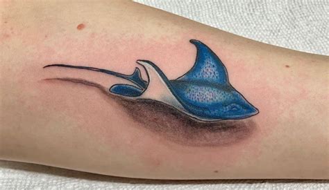 18 New Stingray Tattoo Design Ideas For Men And Women In 2024 Tattooswizard 18 New Stingray Tattoo Design Ideas For Men And Women In 2024 Tattooswizard