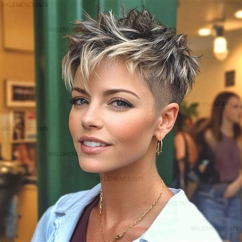 20 Bold And Chic Very Short Pixie Haircut Ideas To Inspire Your Next Look In 2025 Funky Short 20 Bold And Chic Very Short Pixie Haircut Ideas To Inspire Your Next Look In 2025 Funky Short