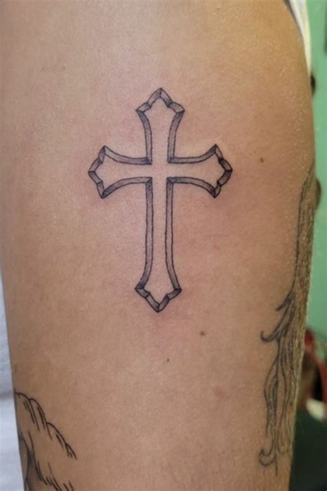 22 Simple Cross Tattoo Ideas 22 Simple Cross Tattoo Ideas