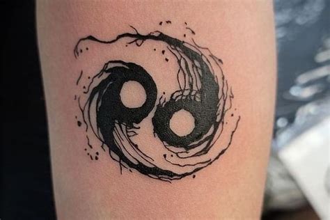 25 Best Tattoos For Cancer Zodiac Designs Meanings Ideas Vean Tattoo