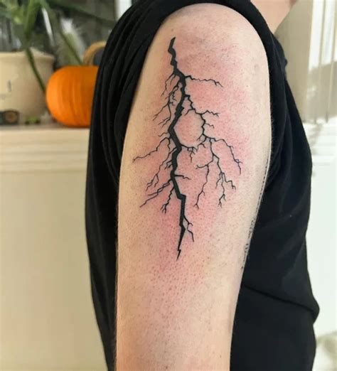 30 Amazing Lightning Bolt Tattoo Ideas To Rock 30 Amazing Lightning Bolt Tattoo Ideas To Rock