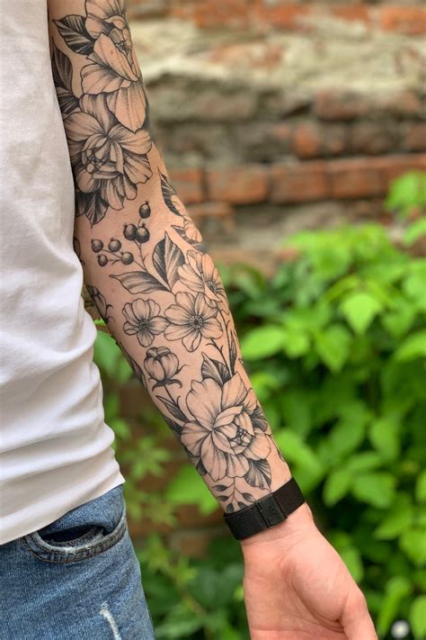 30 Flower Tattoos For Passionate Men 30 Flower Tattoos For Passionate Men