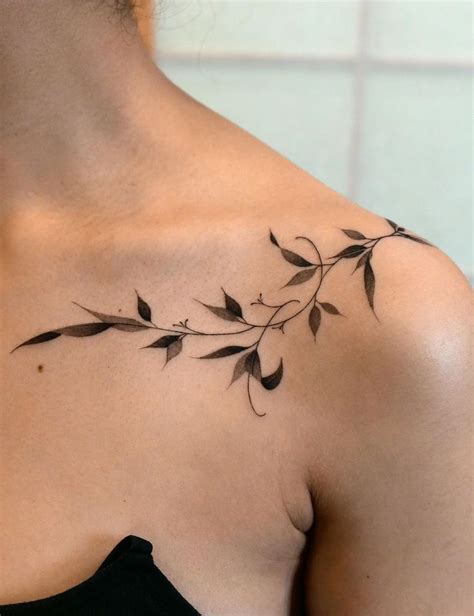 35 Stunning Collarbone Tattoo Ideas For Women Artofit 35 Stunning Collarbone Tattoo Ideas For Women Artofit