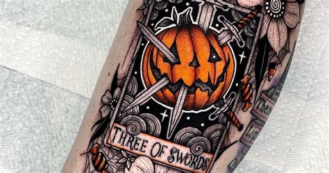 35 Times Horror Lovers Got Spooky Halloween Tattoos And They Worked Brilliantly 35 Times Horror Lovers Got Spooky Halloween Tattoos And They Worked Brilliantly