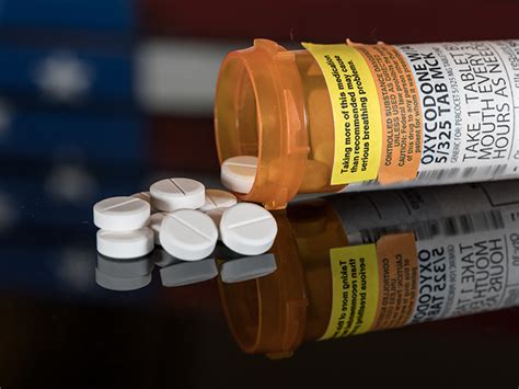 5 Ways To Help Injured Workers Avoid Opioid Misuse Risk Insurance 5 Ways To Help Injured Workers Avoid Opioid Misuse Risk Insurance
