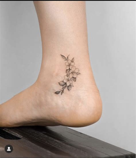 62 Beautiful Ankle Tattoos You May Love To Try Page 16 Of 62 Lovein Home