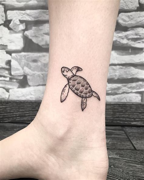 65 Tatuagens De Tartaruga Criativas E Inspiradoras Small Turtle Tattoo Turtle Tattoo Designs