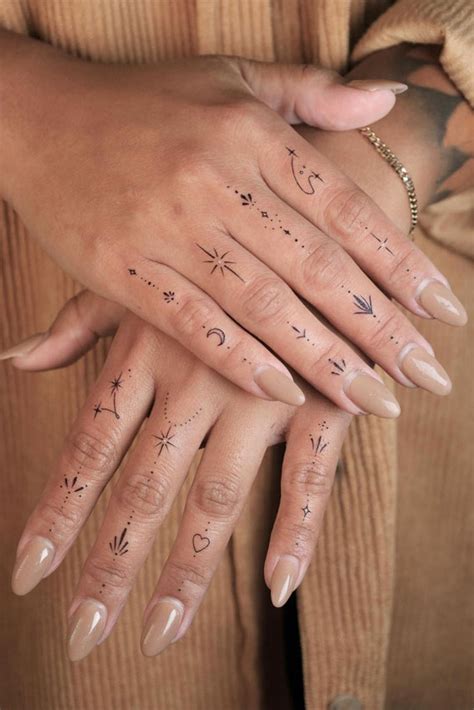 7 Hand Tattoo Ideas Creative Tattoos Cute Tattoos Small Hand Tattoos