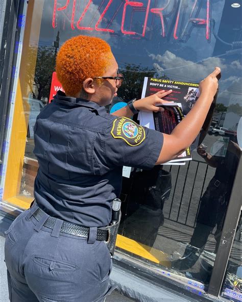 7Th Precinct Community Service Officers Advise North Ward Residents On Vehicle Safety Newark 7Th Precinct Community Service Officers Advise North Ward Residents On Vehicle Safety Newark