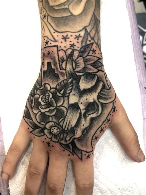 American Traditional Texas Hand Tattoo American Traditional Skull Hand Tattoo Hand Tattoos