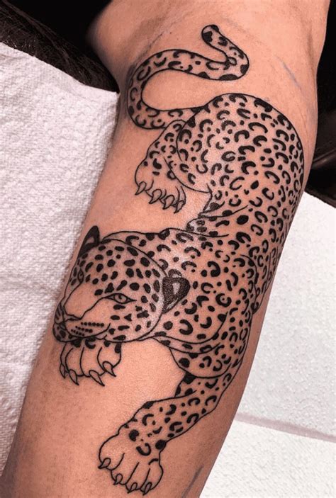 Animal Tattoo Ideas That Roar With Meaning And Style Weekly Tattoo Animal Tattoo Ideas That Roar With Meaning And Style Weekly Tattoo