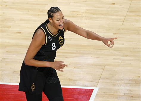 Australian And Wnba Star Liz Cambage Withdraws From Olympics Citing Mental Health Cnn Australian And Wnba Star Liz Cambage Withdraws From Olympics Citing Mental Health Cnn