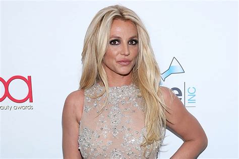 Britney Spears Deletes Instagram Account After Recent Worrying Posts Britney Spears Deletes Instagram Account After Recent Worrying Posts