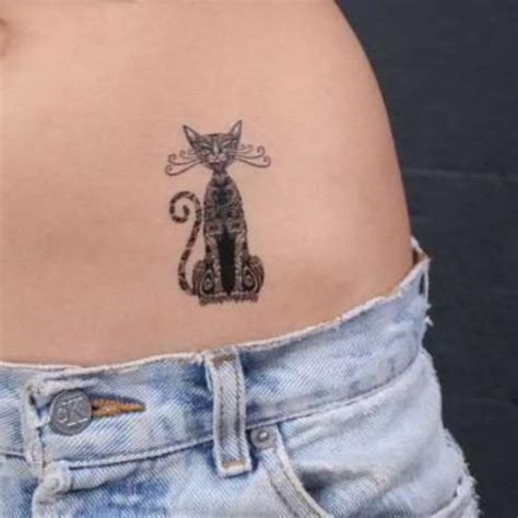 7 Cat Navel Tattoo Ideas