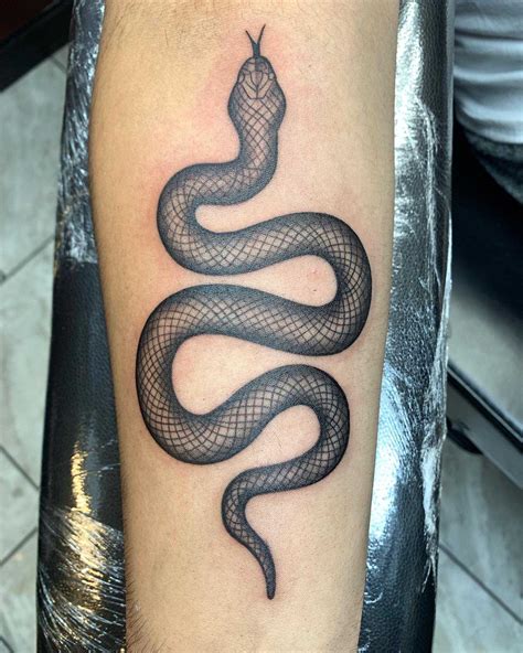 Classic Snake Tattoos Timeless Beauty 5 Ideas Inkbox Classic Snake Tattoos Timeless Beauty 5 Ideas Inkbox