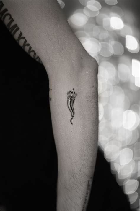 Cornicello With Crown Tattoo By Alessandro Capozzi In Aureo Roma Tattoo Gallery Cornicello With Crown Tattoo By Alessandro Capozzi In Aureo Roma Tattoo Gallery