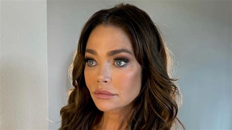 Denise Richards Doesn T Break Denise Richards Doesn T Break