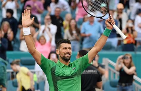 Djokovic Vince Un Super Punto Ed Esulta Ballando