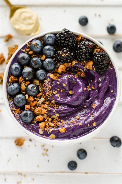 Double Berry Walnut Smoothie Bowl