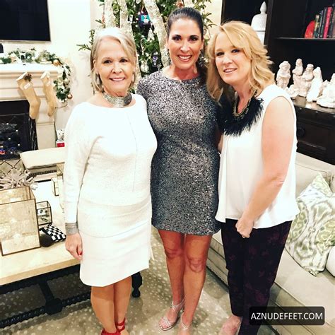 Emily Jones Mccoy Feet Aznudefeet