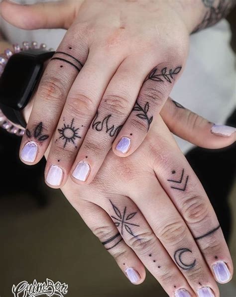 Finger Tattoowomens Tattoosmall Tattootattoo Designring Finger Tattoo Simple Hand Tattoos Hand