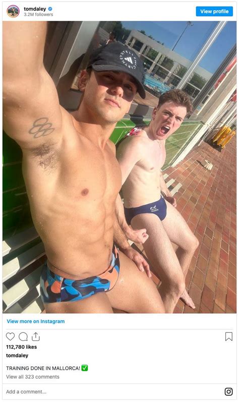 Gays In The Park Beef On The Beach And More Eye Candy Instinct Magazine Gays In The Park Beef On The Beach And More Eye Candy Instinct Magazine