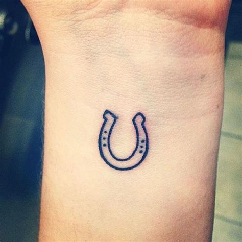 Horseshoe Tattoo Ideas That You Won T Find Anywhere Else