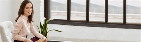 How To Get Into The Wharton School Mba Application Guide 2025 Sia Admissions How To Get Into The Wharton School Mba Application Guide 2025 Sia Admissions