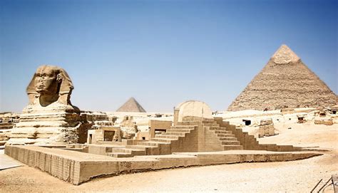 Iconic Buildings The Pyramids The Survey Association