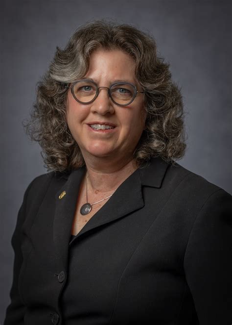 In This Video Dr Townsend Sits Down With Dr Susan Coldwell Associate Dean For Student Services Admissions At The University Of Washington School Of Dentistry To Share What Actually Matters In