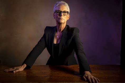 Jamie Lee Curtis Finds The Truth Even In The Multiverse Los Angeles Times