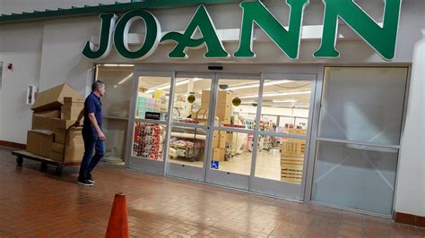 Joann 80 Year Old Crafts And Fabrics Retailer Will Close All Stores The New York Times
