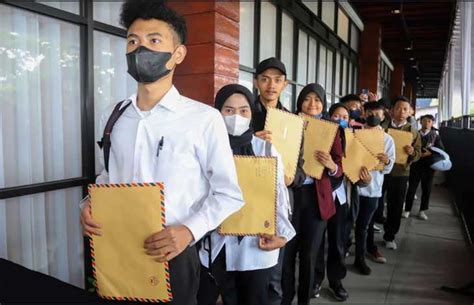 Job Vacancy Cipta Utama Andalan Hai Para Pencari Kerja Kami Adalah Distributor Ups Brand Us Ternama Yang Memimpin Gartner Quadrant Dan Sejalan Dengan Pertumbuhan Pesat Dan Market Expansion Saat Ini Membutuhkan