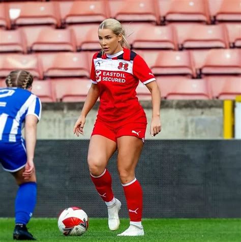 Madeline Wright Madeline Wright