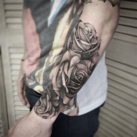 5 Male Rose Tattoo Ideas