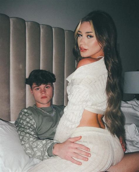 Mckinley Richardson Social Media Influencer Mckinley Richardson Social Media Influencer