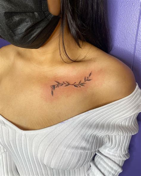 Meaningful Collar Bone Tattoos For Females Realistic Portrait Tattoos Meaningful Collar Bone Tattoos For Females Realistic Portrait Tattoos
