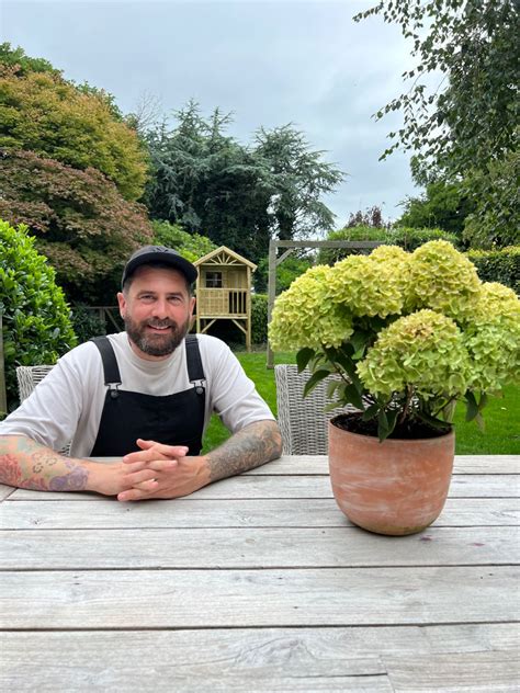 Michael Perry On Linkedin 1 Hydrangea 5 Ways For Alex Schoemaker Living Creations And I Ve Got Michael Perry On Linkedin 1 Hydrangea 5 Ways For Alex Schoemaker Living Creations And I Ve Got