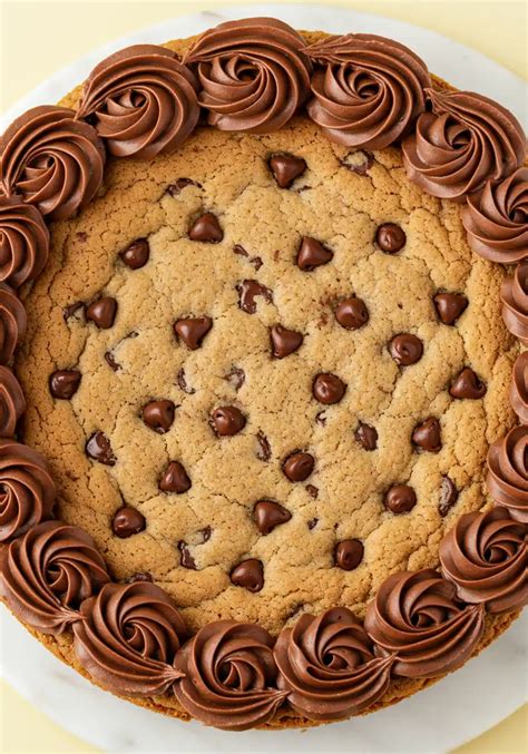 My Best Chocolate Chip Cookie Cake Recipe