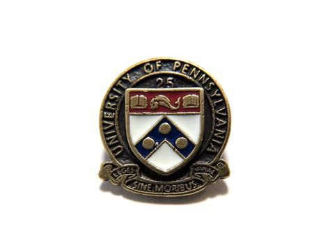 New University Of Pennsylvania U Penn Upenn 25 Year Employee Pin Ebay New University Of Pennsylvania U Penn Upenn 25 Year Employee Pin Ebay