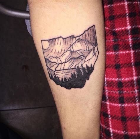 Ohio Landscape By Dave Calvelli Oddfellows Tattoo Akron Ohio R Tattoos