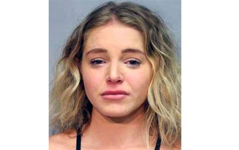 Onlyfans And Instagram Model Arrested On Hawaii Island In Miami Murder Case Honolulu Star Advertiser