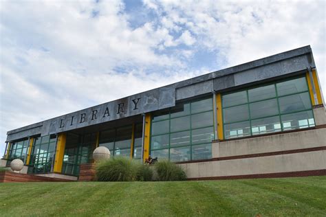 Pa Libraries Are Getting More State Money This Year But It S Still Less Than What They Received 10 Years Ago Pa Libraries Are Getting More State Money This Year But It S Still Less Than What They Received 10 Years Ago