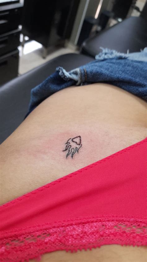 Pelvic Area Pelvic Bone Tattoo Forearm Tattoo Ideas