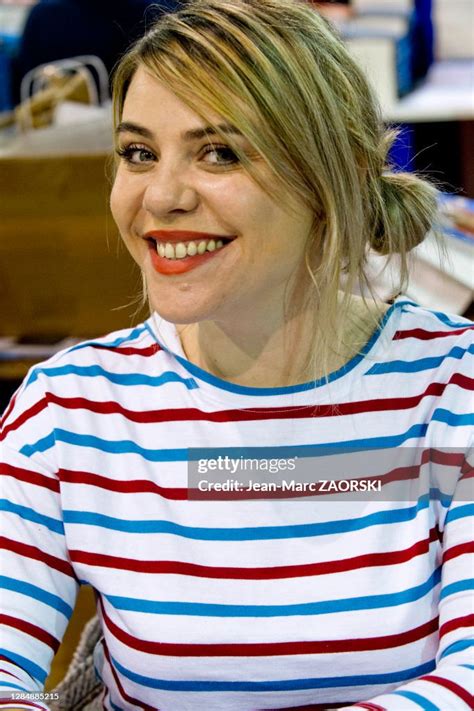 Portrait De La Com Dienne Et Crivain Fran Aise Sophie Marie Larrouy News Photo Getty Images Portrait De La Com Dienne Et Crivain Fran Aise Sophie Marie Larrouy News Photo Getty Images
