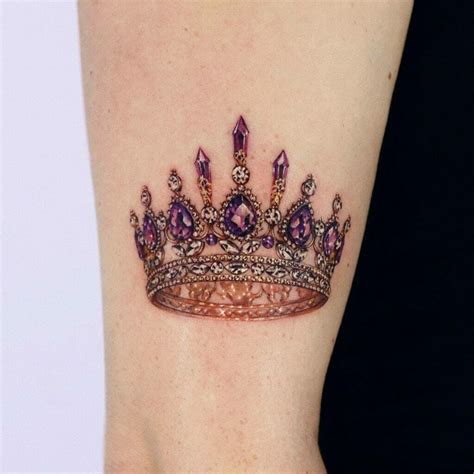 Queen Crown Tattoo 45 Tattoo Designs For Women Queen Crown Tattoo 45 Tattoo Designs For Women