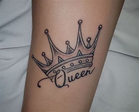 Queen Tattoo Images Designs